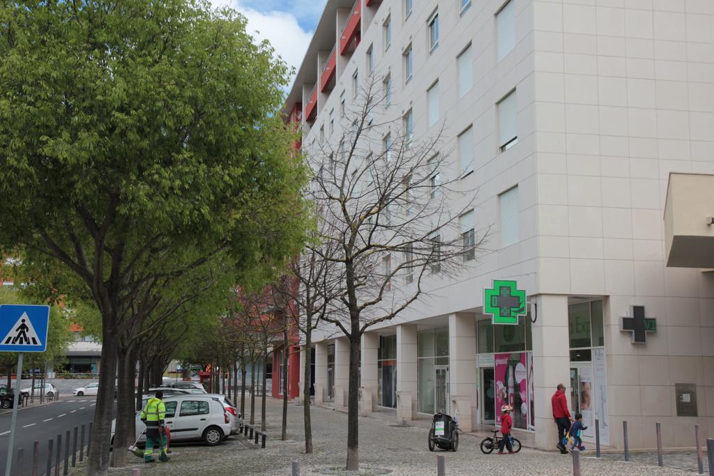 Tagus Life Apartment Lisbon Bagian luar foto
