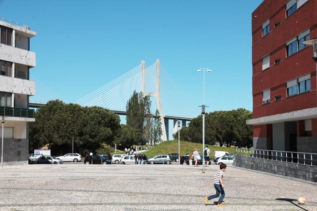 Tagus Life Apartment Lisbon Bagian luar foto